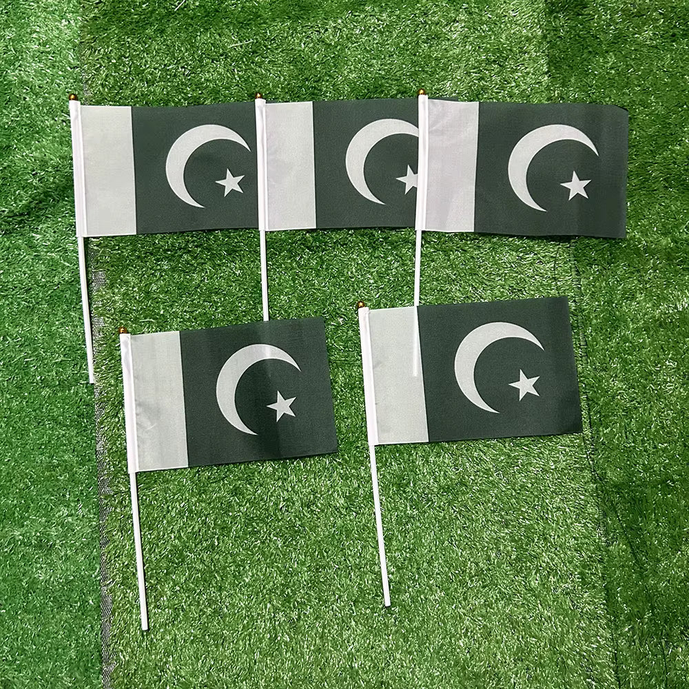 SKY FLAG  Pakistan Hand Waving Flag 14*21cm Pakistan Small National Flags with Plastic Flagpoles