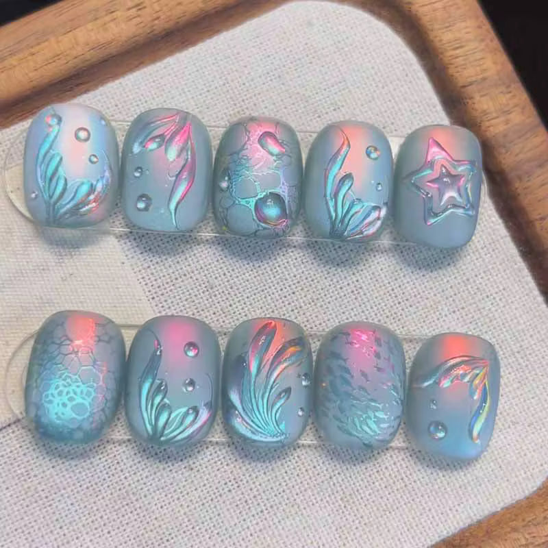 10Pcs Ocean Secret Realm Blue Matte Fish Tail Aurora Short Round Head Press on Nails Pink Fish Tail with Pearl Flase Nail Patch
